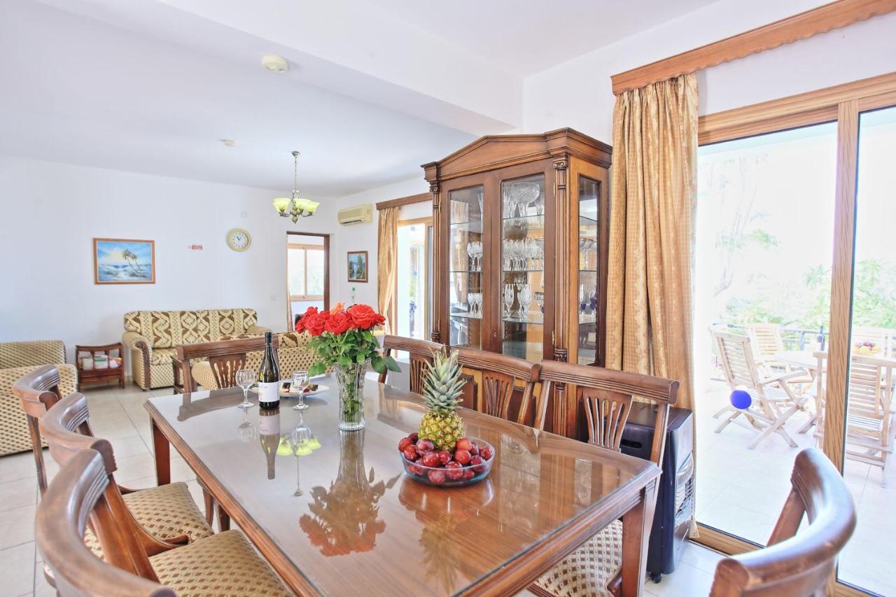 Marilena Sunset Villa 2 Agia Marina  Екстериор снимка